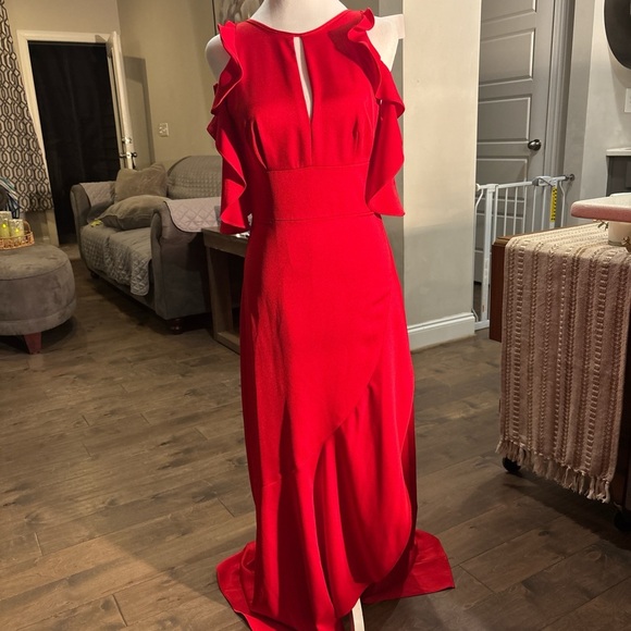 Monique Lhuillier Dresses & Skirts - Monique Lhuillier Red Ruffled Asymmetrical Cocktail Dress